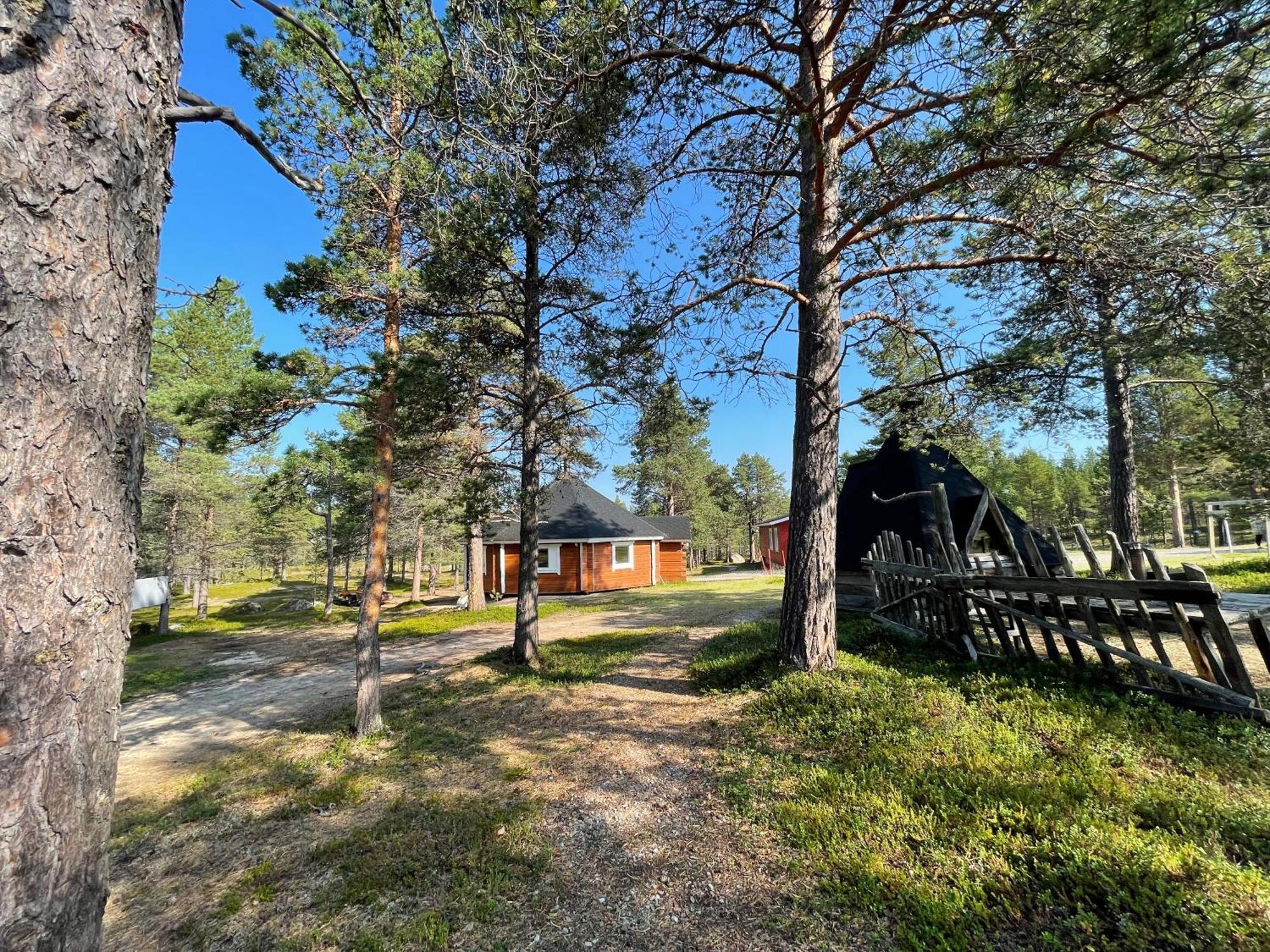 Hotel Porotila Toini Sanila Sevettijärvi Zewnętrze zdjęcie